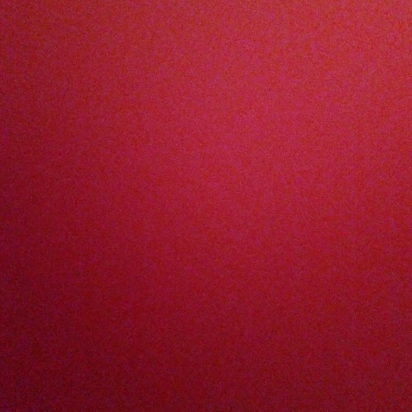 Meet your Posher, Dominique - Picture 1 of 1